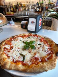 Pizza margherita